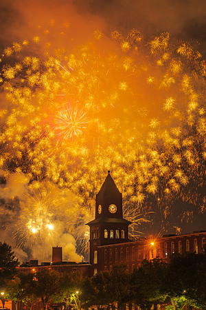 July 4th Fireworks Over Jefferson Tower, Manchester, NH #nhfireworks