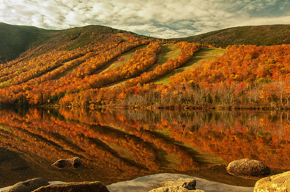 Echo Lake and Cannon Mountain, Franconia Notch, White Mountains, NH